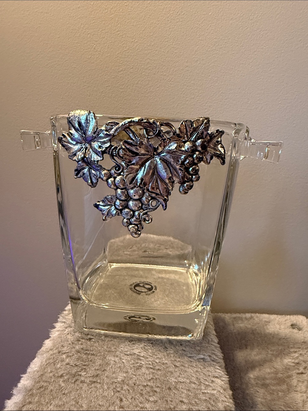Vintage Arthur Court Grape Design Glass Ice Bucket Wine Chiller Vase